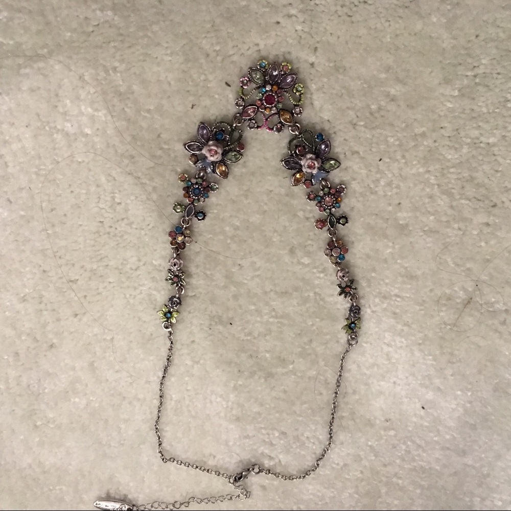 Pretty necklace - Picture 6 of 6